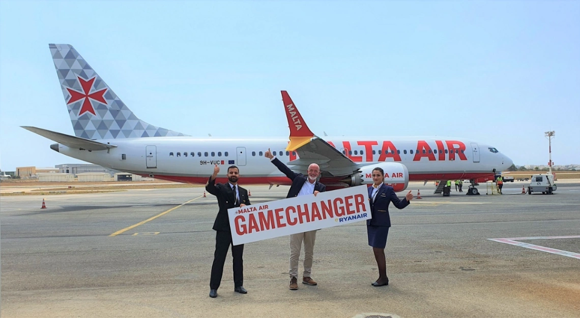 new Boeing 737-8200 ‘Gamechanger